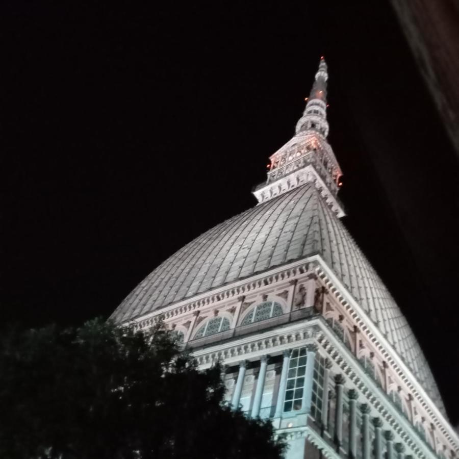 La Mole Apartment Turin Exterior foto